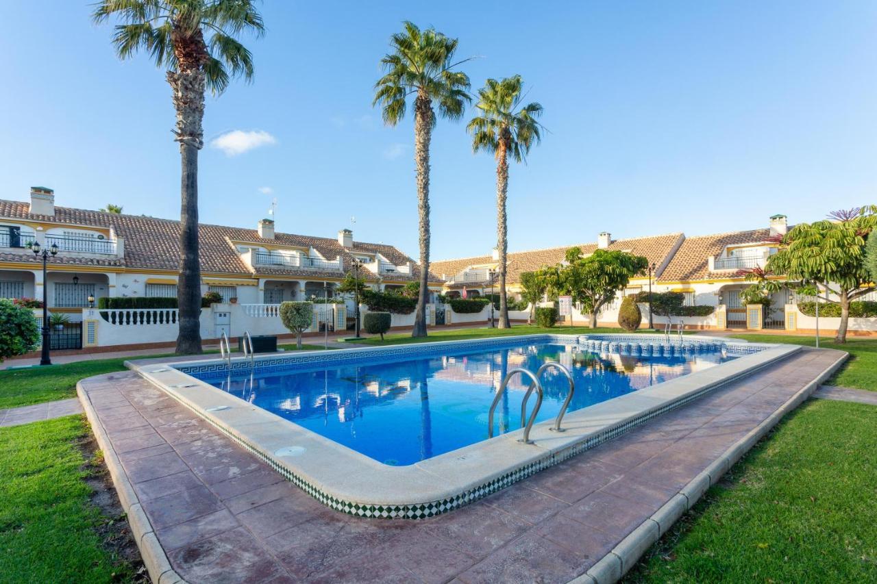 فيلا Pool-Side Townhouse In Cabo Roig أوريويلا المظهر الخارجي الصورة